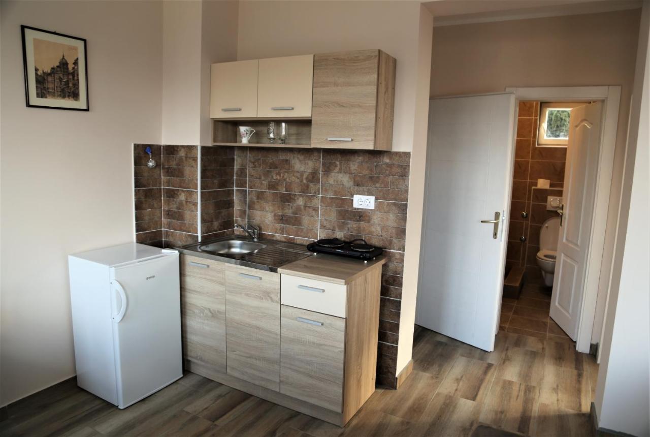 Fruskogorska Idila Apartmani Vrdnik Extérieur photo